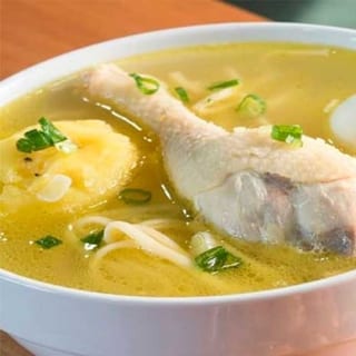 CALDO DE POLLO GRANDE