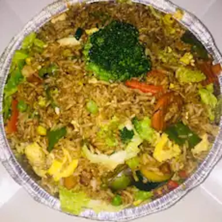 Arroz Chaufa: A Peruvian Fusion Delight