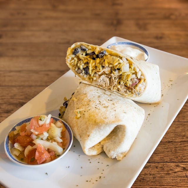 Fajita Veggie & avocado Burrito.