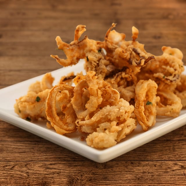 Fry Calamary Appetizer.